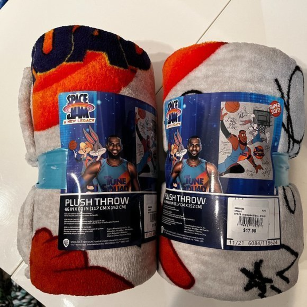 Space Jam Plush Throws‎ - TWO- (new)